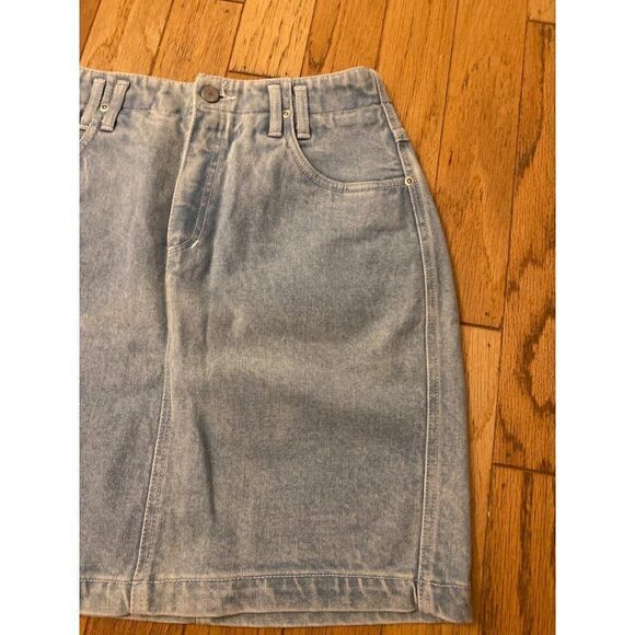 NWT Liz Wear women's light wash Y2K denim skirt size 6 - Picture 3 of 8
